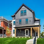 Luxury Escape 4Br 3 Bath Oasis In Historic Old Town