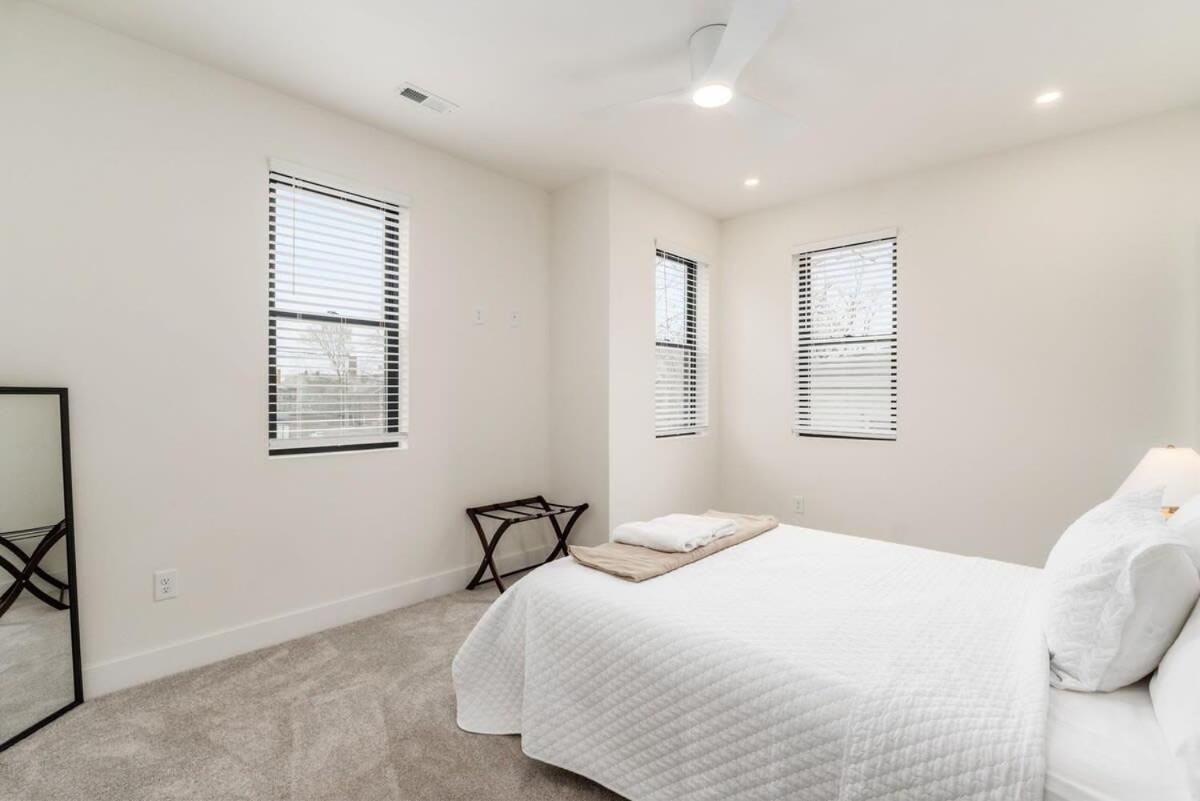 Luxury Escape 4br 3 Bath Oasis In Historic Old Town Apartament Columbus