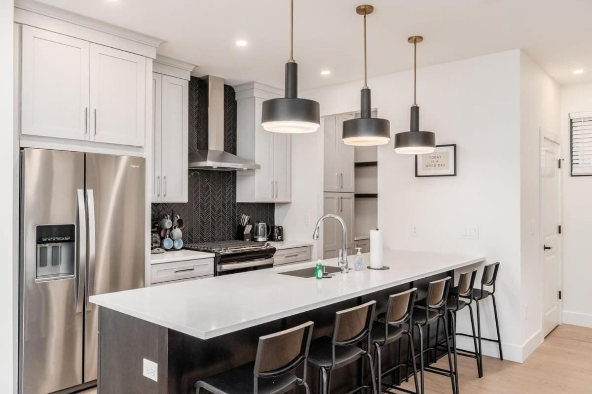 Apartament Luxury Escape 4br 3 Bath Oasis In Historic Old Town Columbus